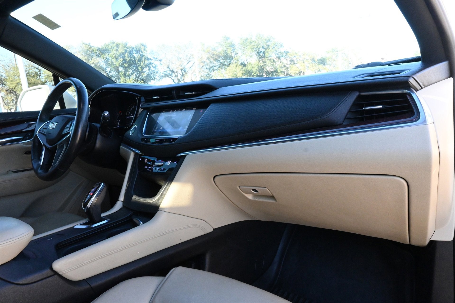 2019 Cadillac XT5 Luxury FWD