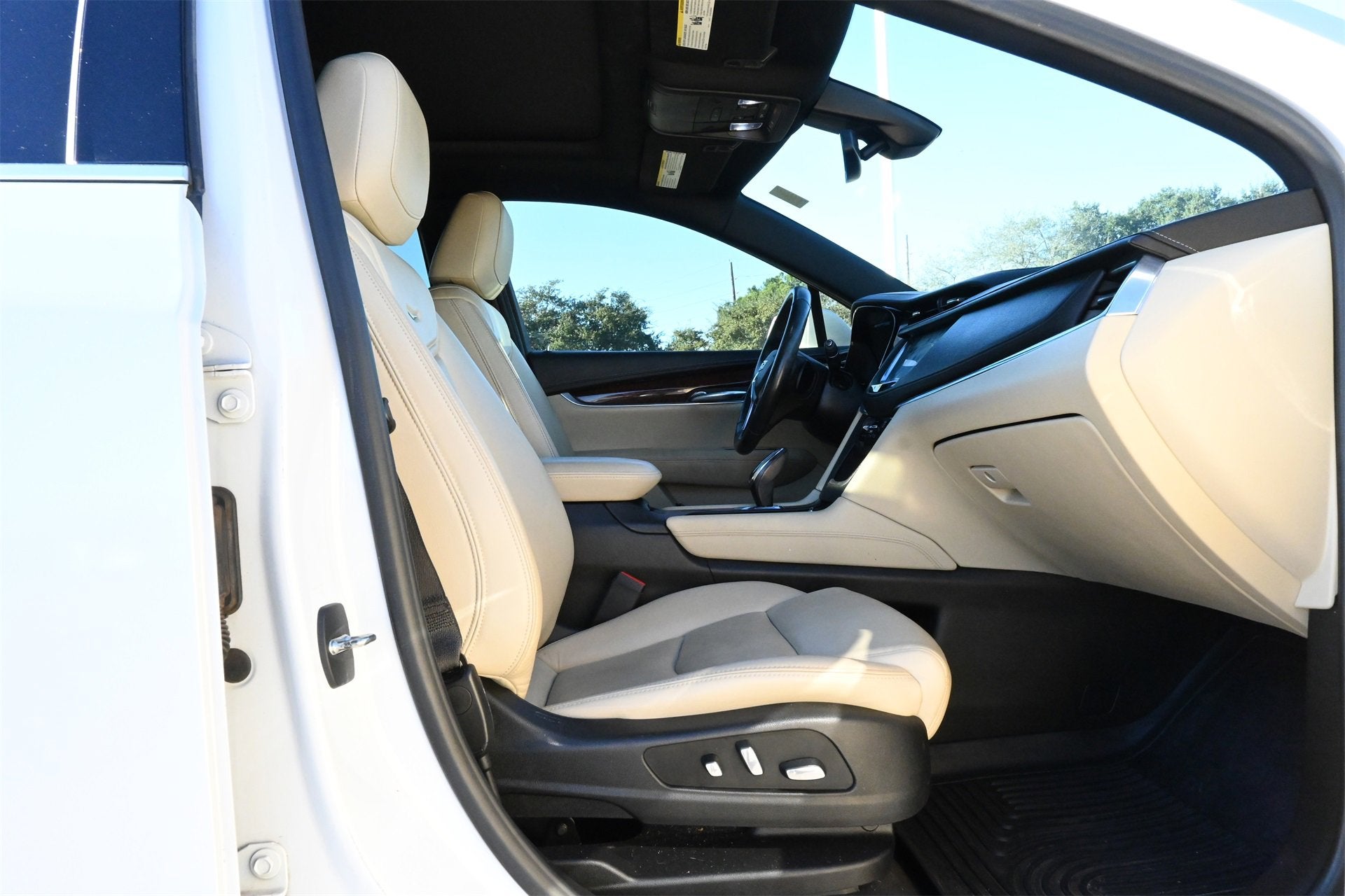 2019 Cadillac XT5 Luxury FWD