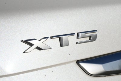 2019 Cadillac XT5 Luxury FWD