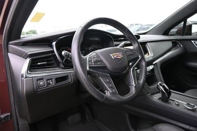 2022 Cadillac XT5 Premium Luxury