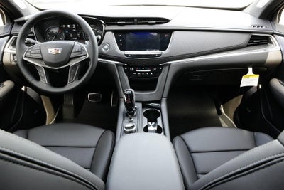 2025 Cadillac XT5 Sport