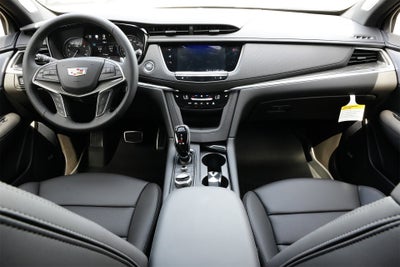 2025 Cadillac XT5 Sport