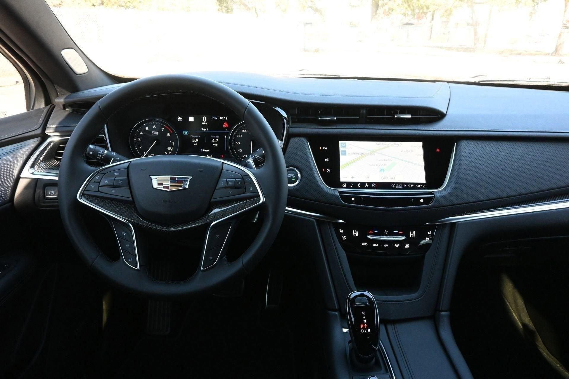 2026 Cadillac XT5 Sport