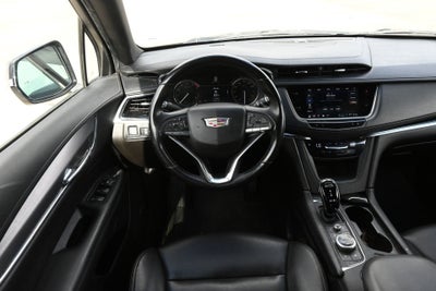 2022 Cadillac XT6 Luxury