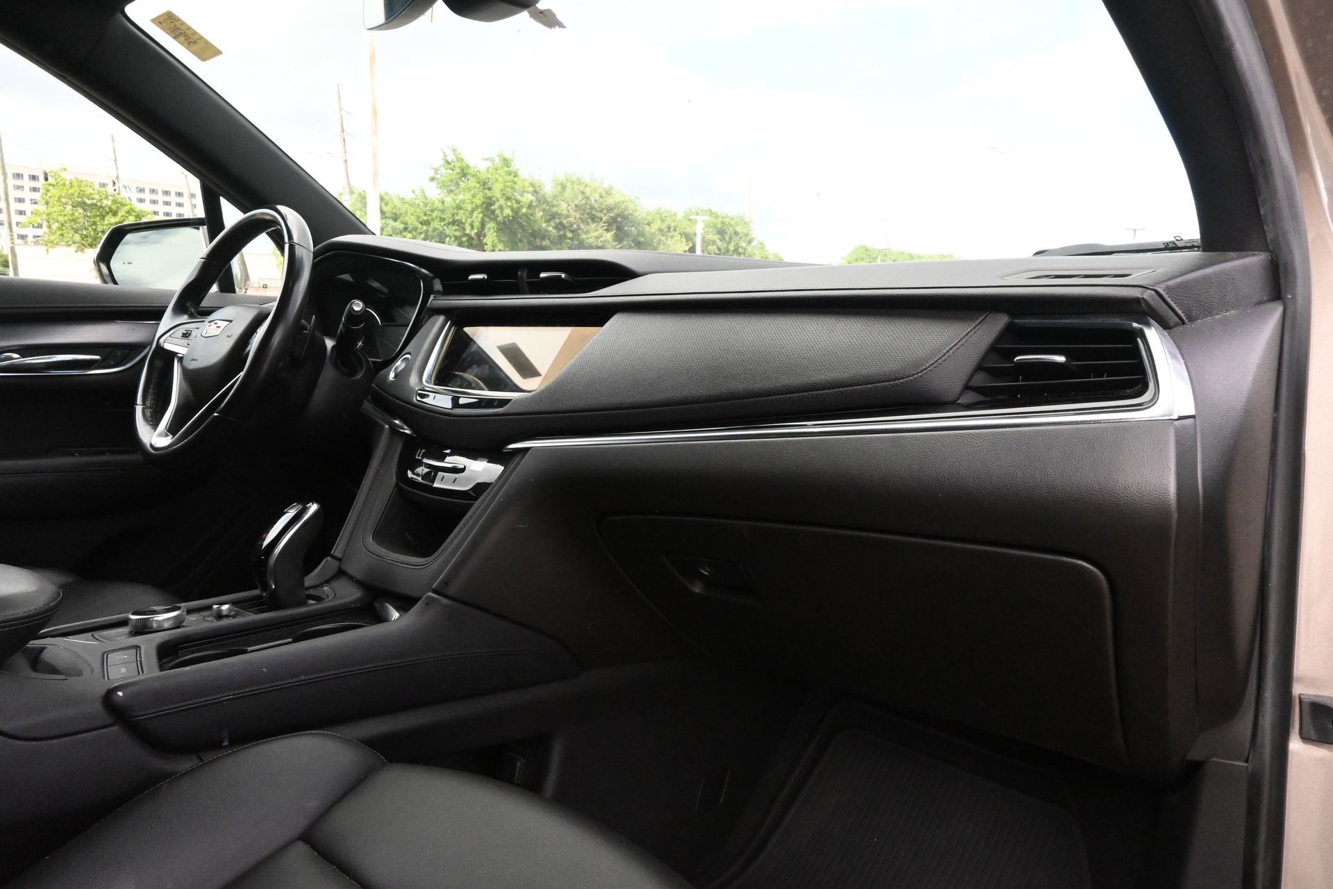 2022 Cadillac XT6 Luxury