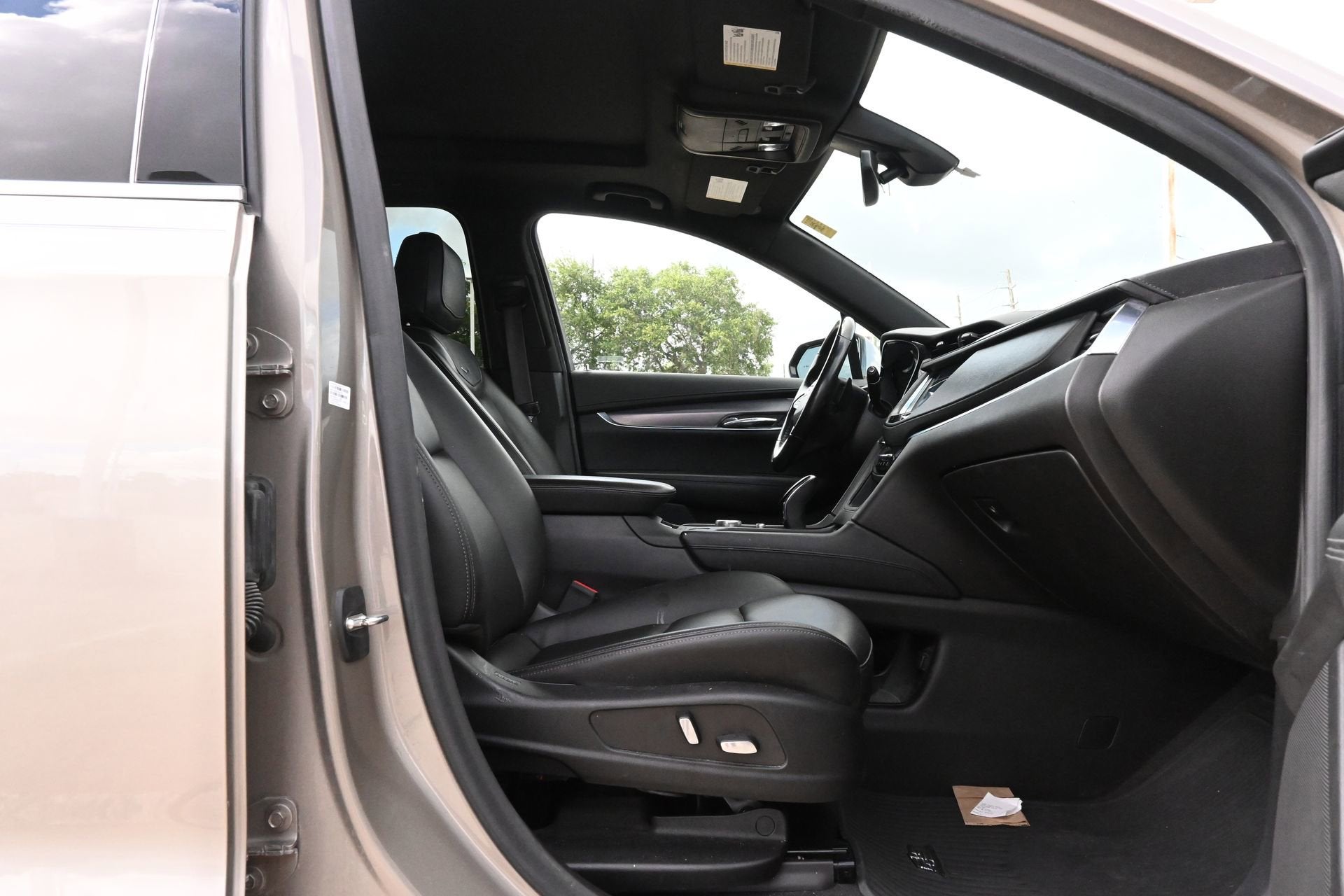 2022 Cadillac XT6 Luxury