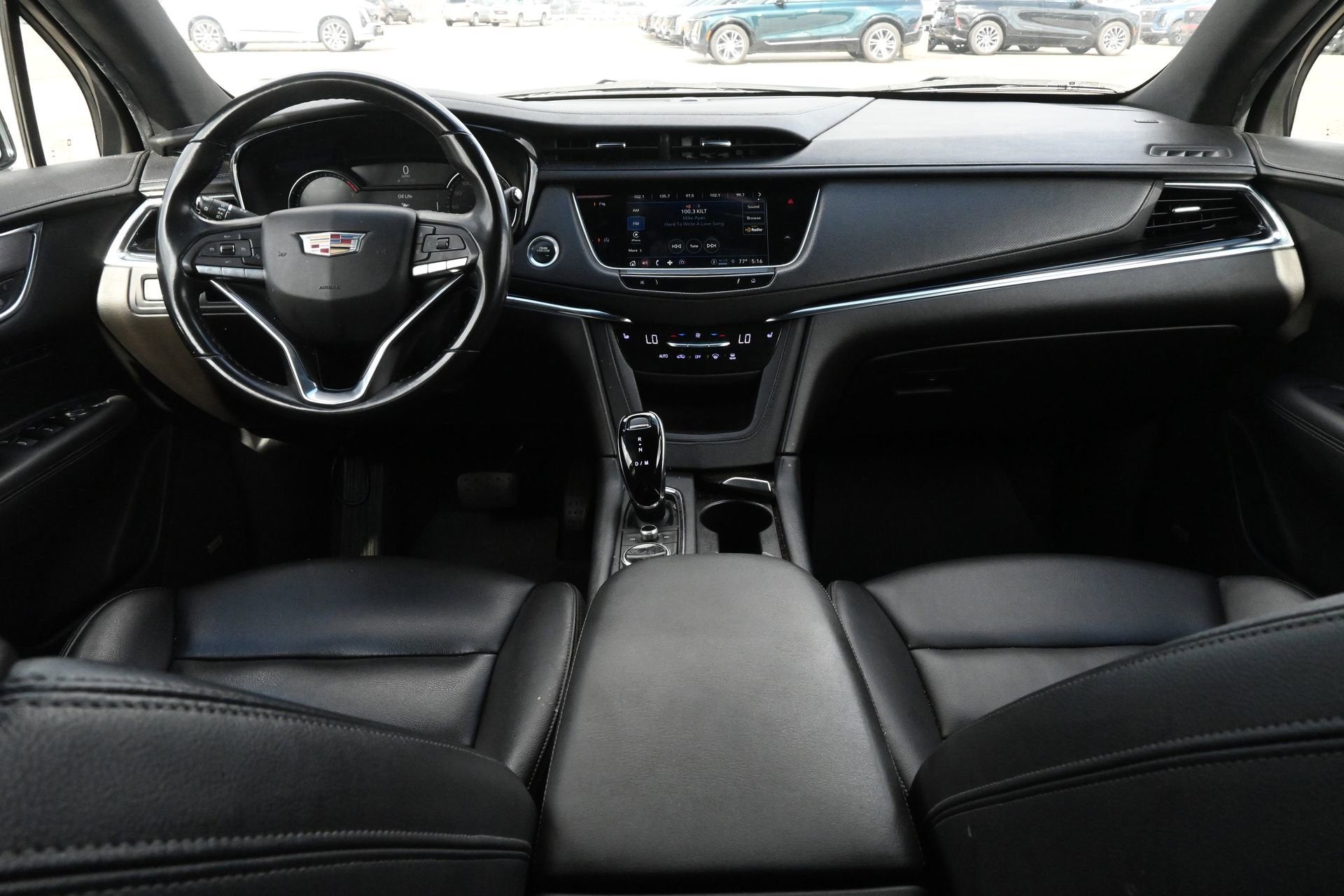 2022 Cadillac XT6 Luxury