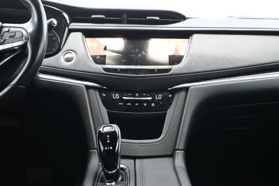 2022 Cadillac XT6 Luxury
