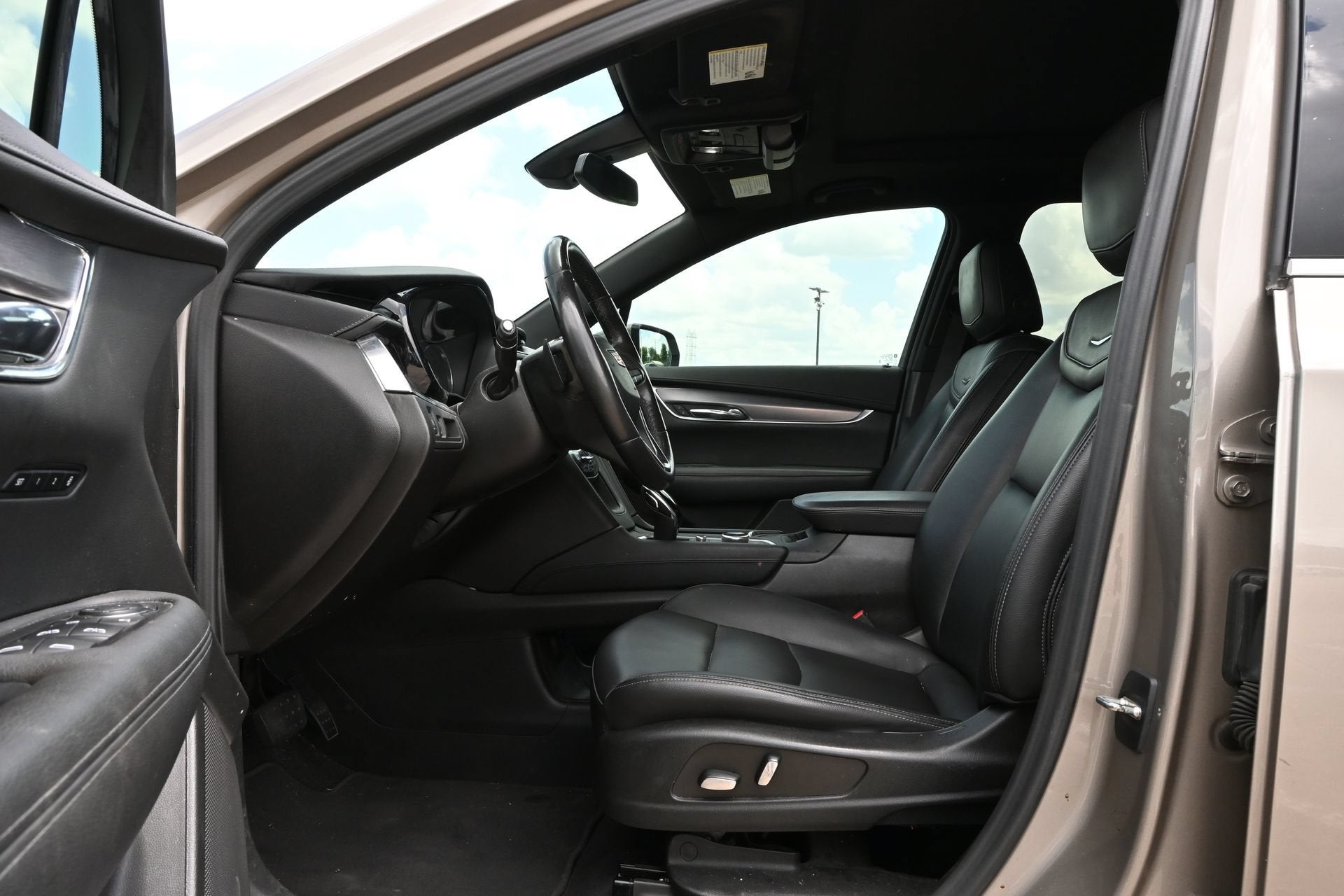 2022 Cadillac XT6 Luxury