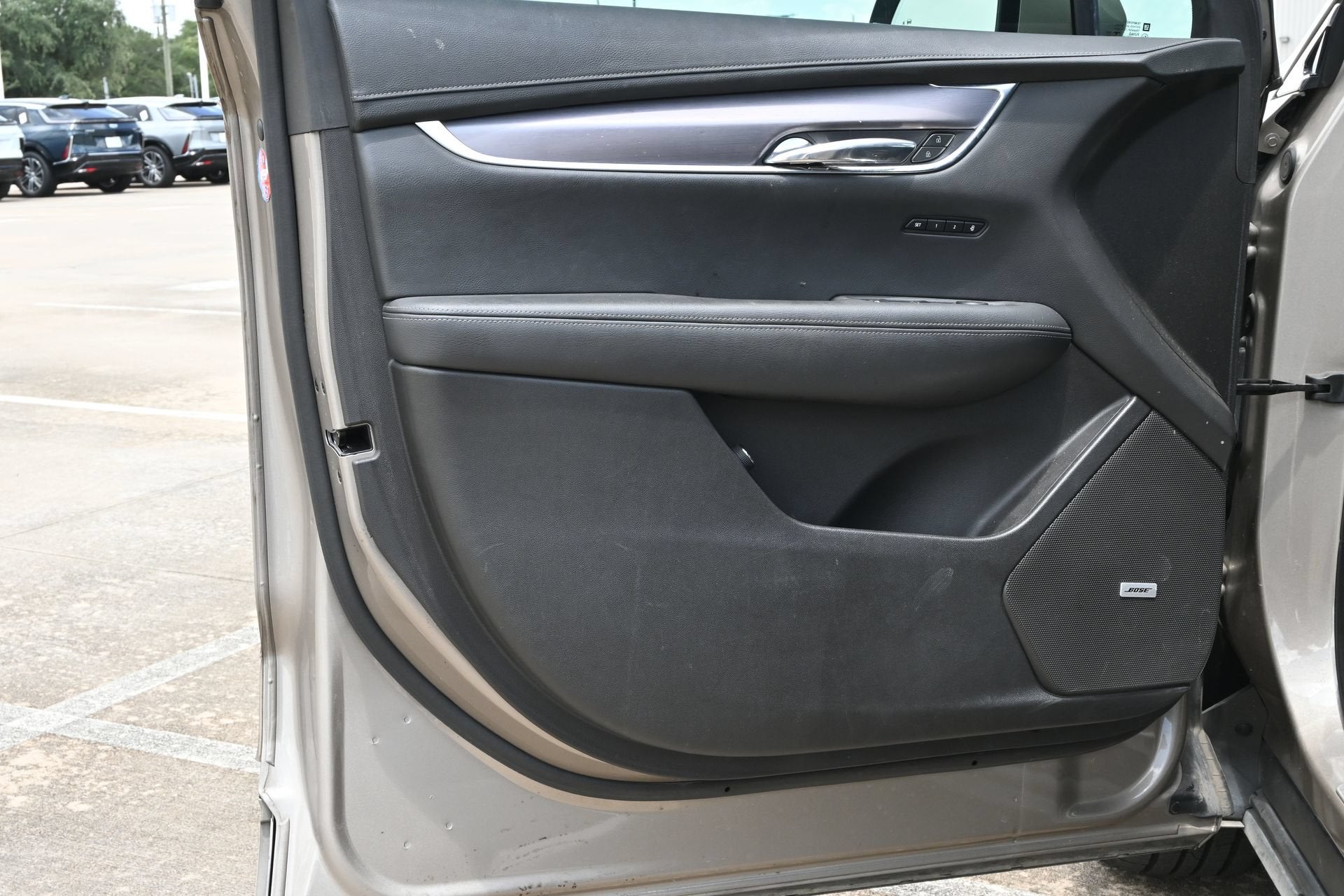 2022 Cadillac XT6 Luxury
