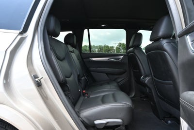 2022 Cadillac XT6 Luxury