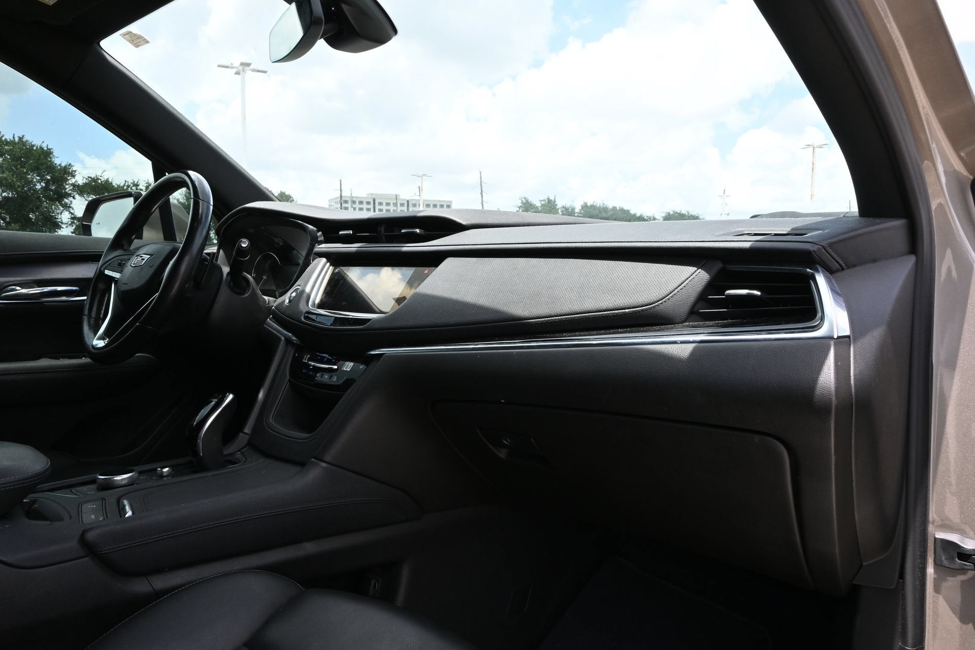 2022 Cadillac XT6 Luxury