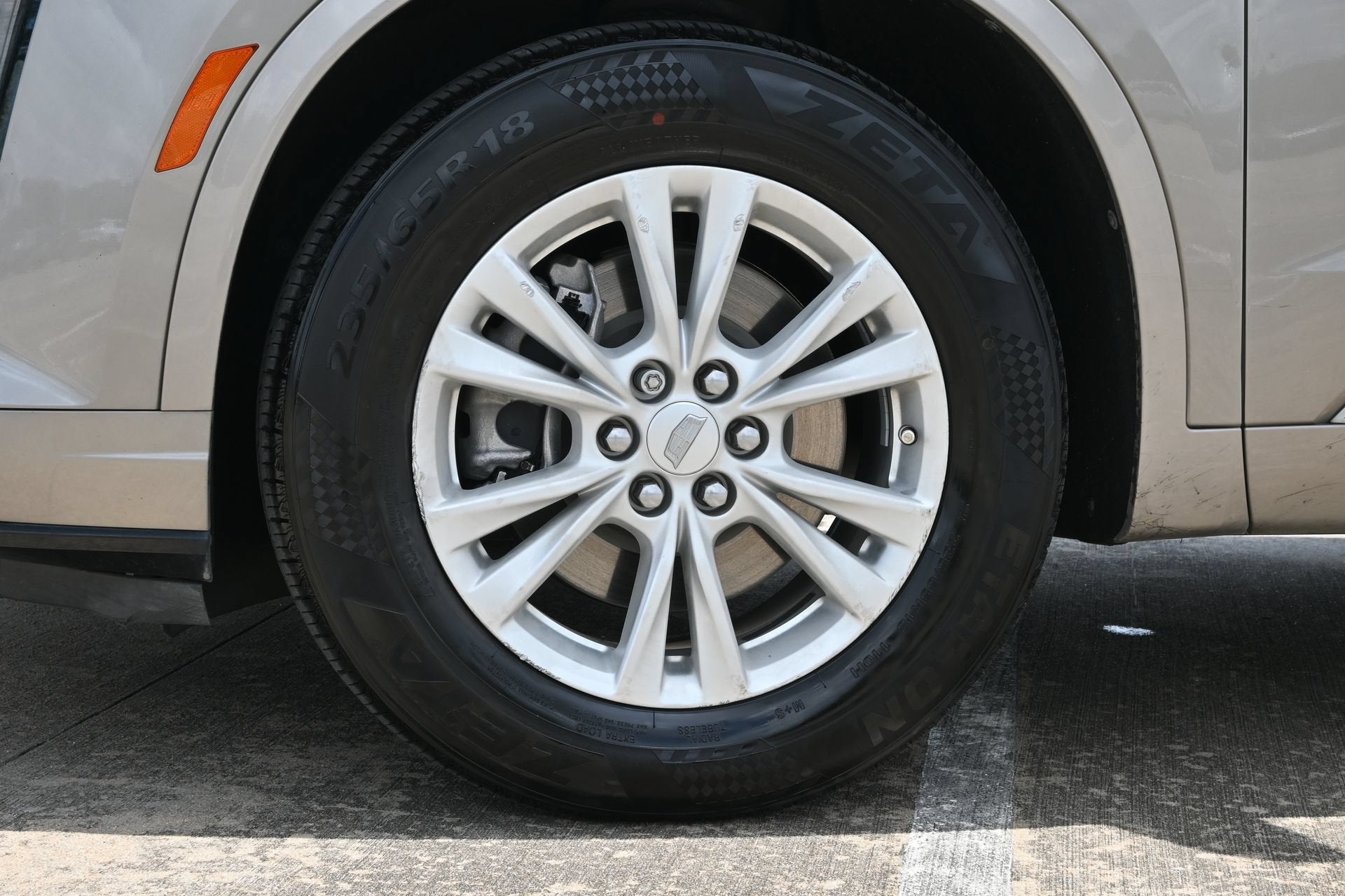 2022 Cadillac XT6 Luxury