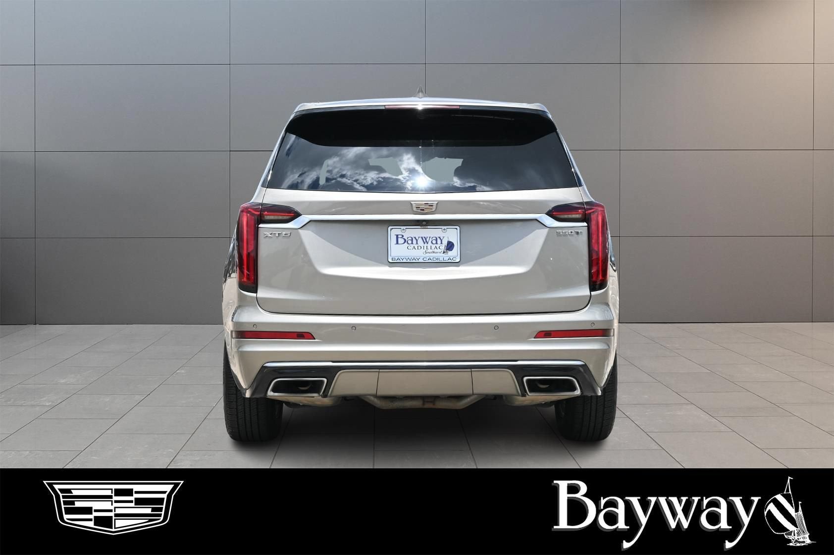 2022 Cadillac XT6 Luxury