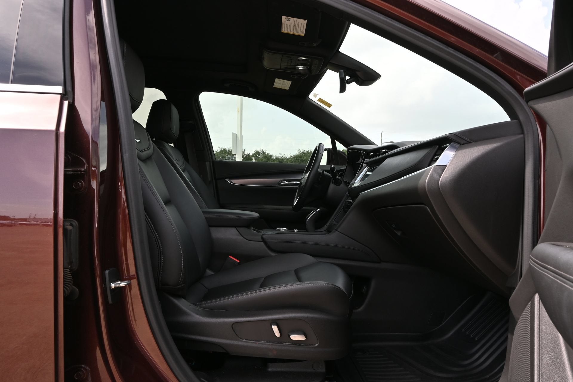 2023 Cadillac XT6 Luxury