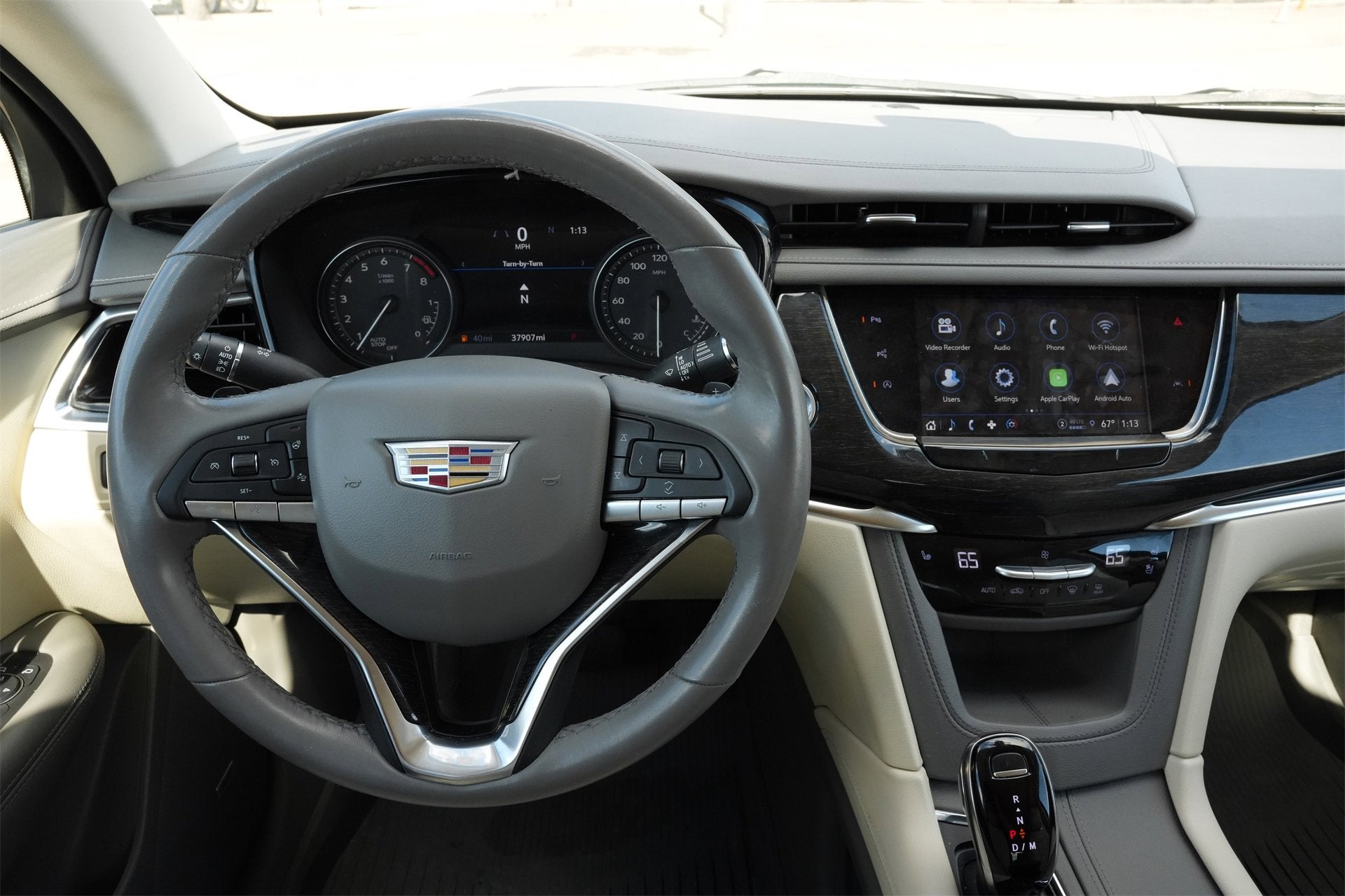 2022 Cadillac XT6 Premium Luxury