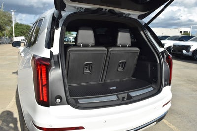 2025 Cadillac XT6 Premium Luxury