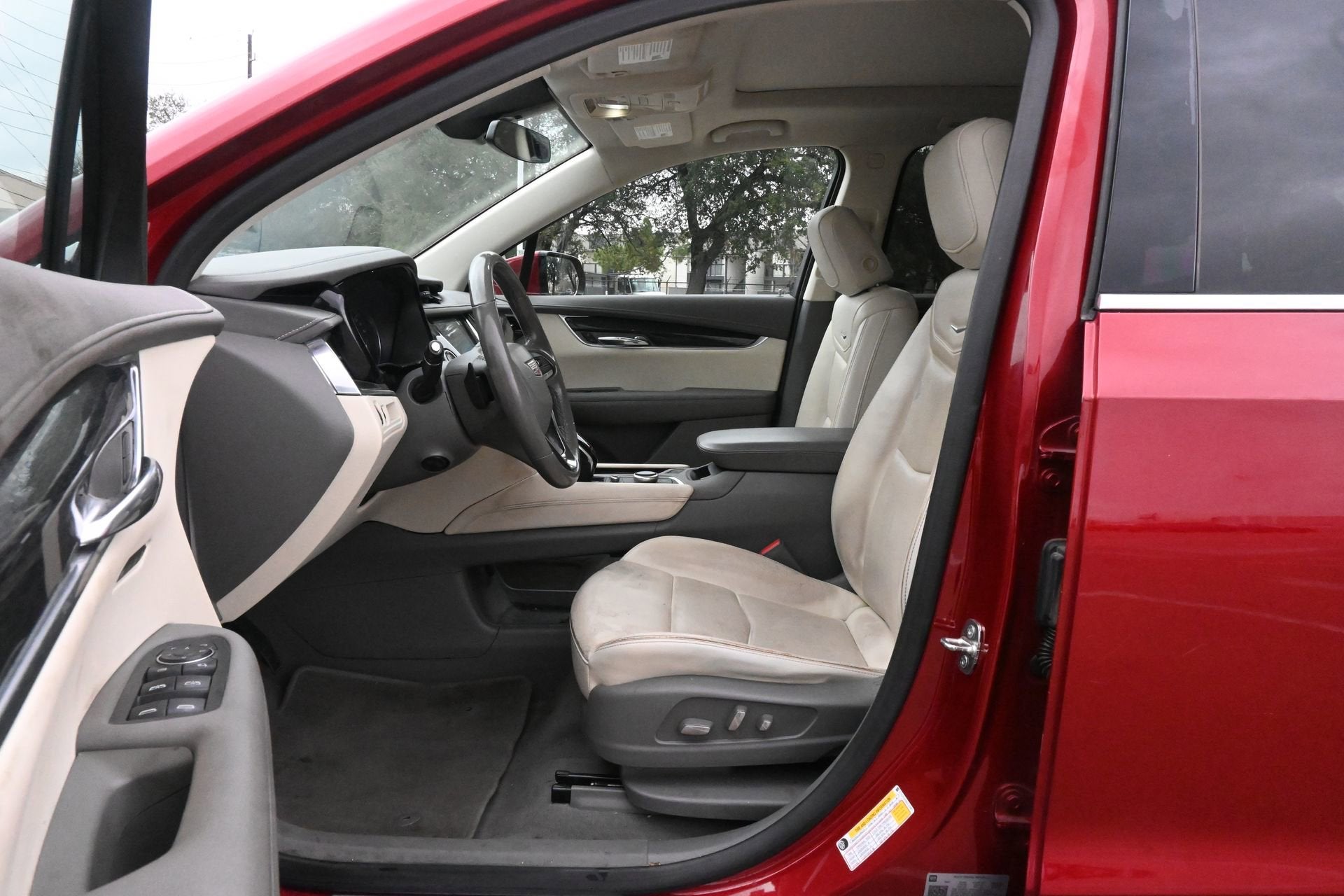 2022 Cadillac XT6 Premium Luxury