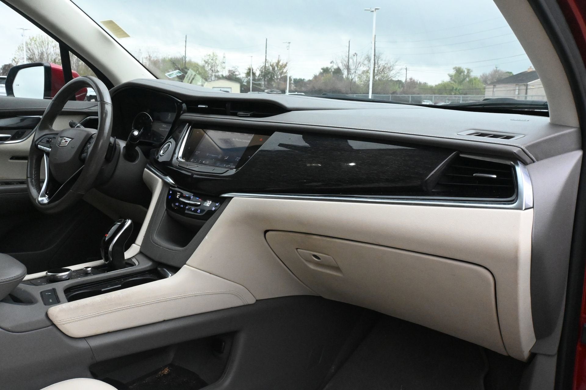 2022 Cadillac XT6 Premium Luxury