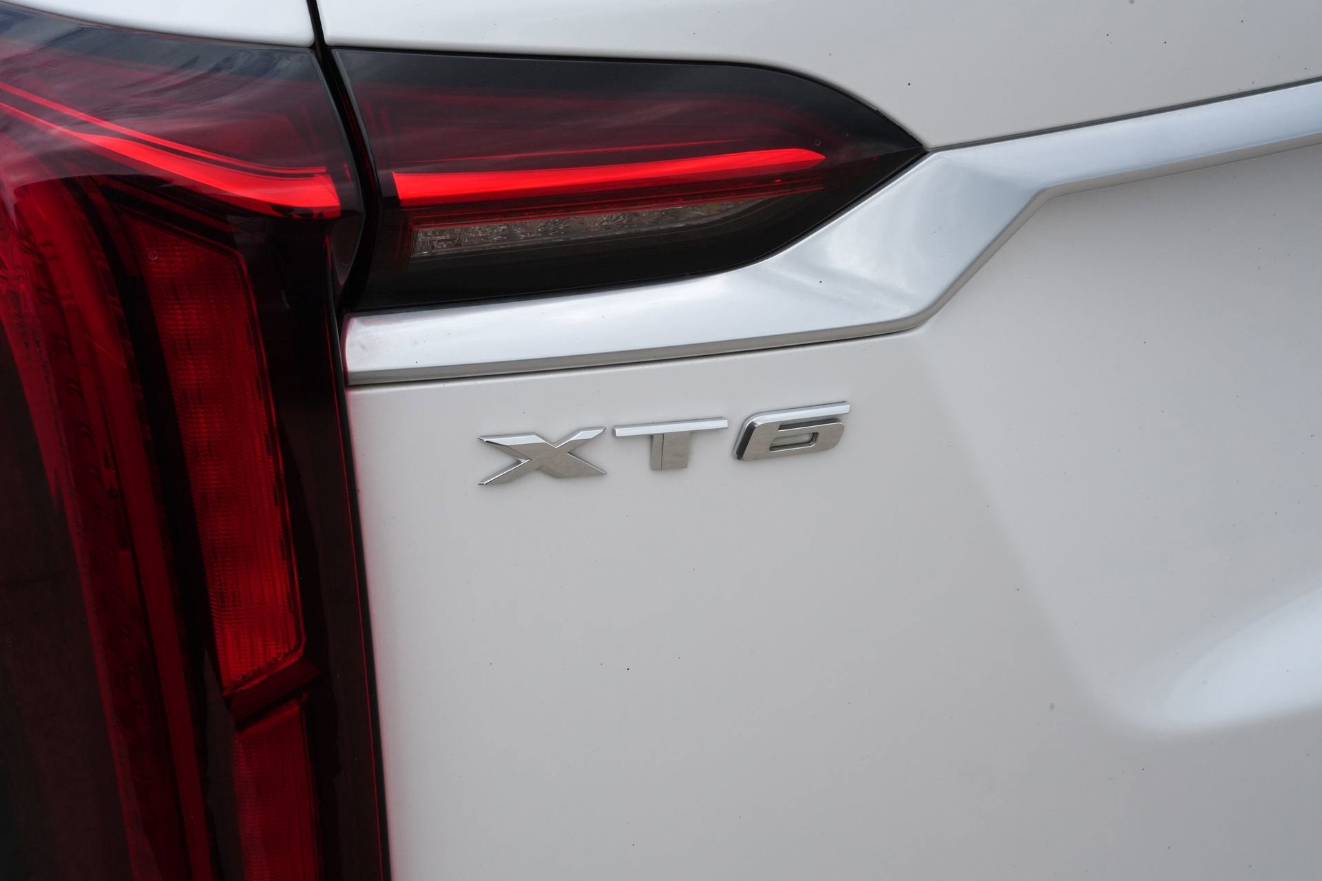 2020 Cadillac XT6 Premium Luxury