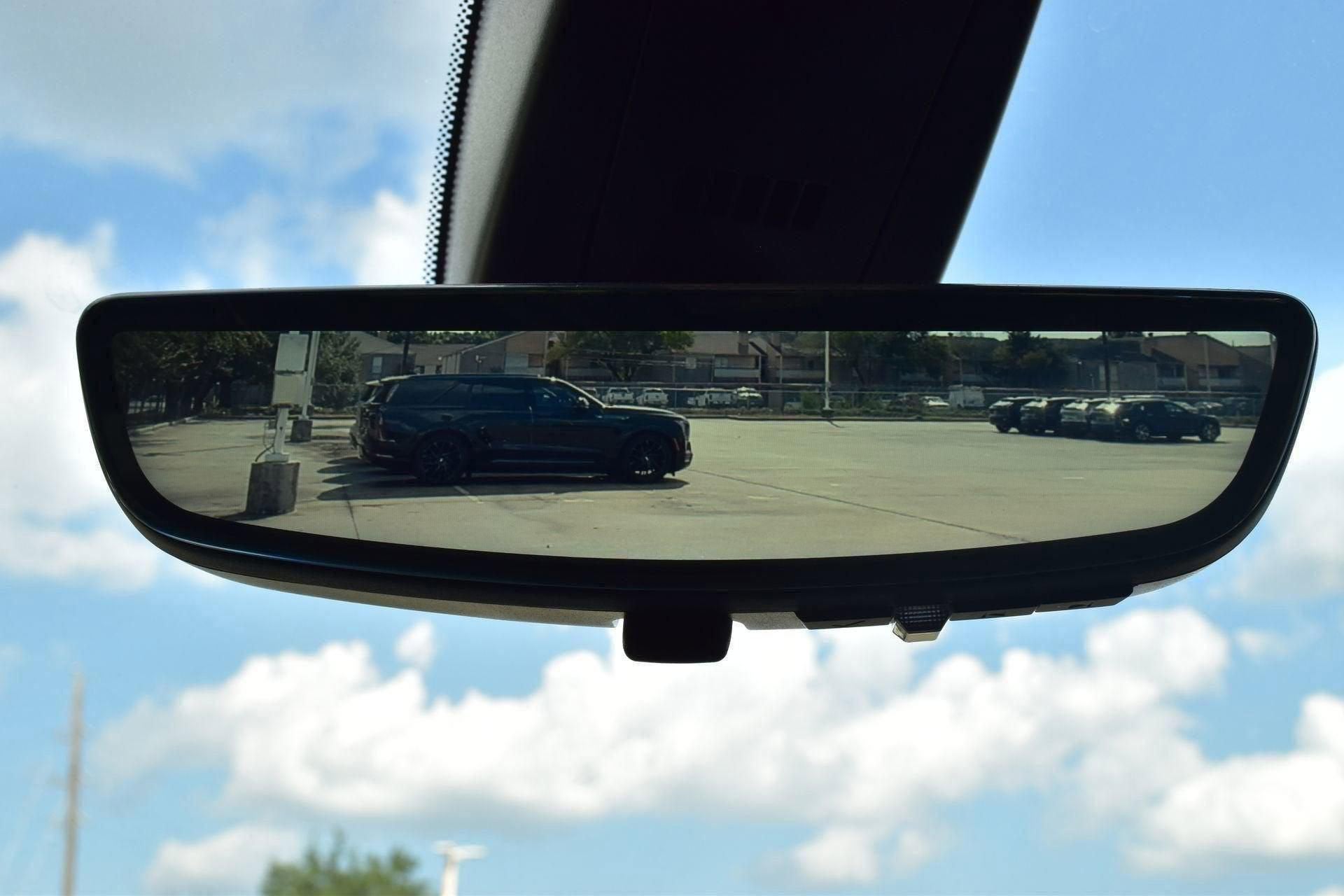 2025 Cadillac XT6 Sport