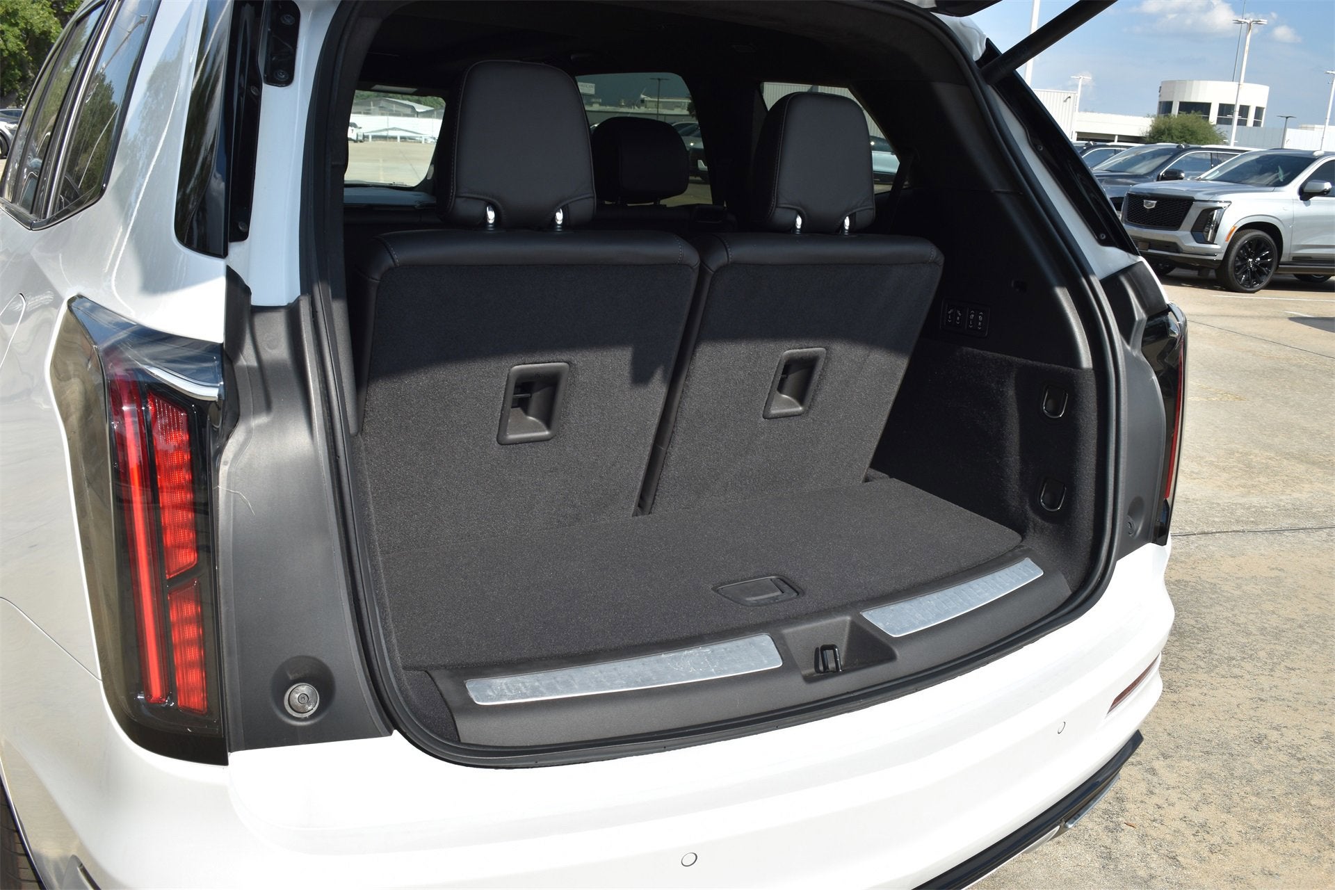 2025 Cadillac XT6 Sport