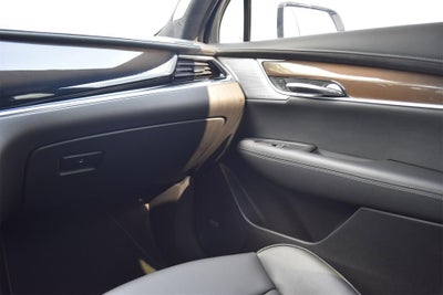 2025 Cadillac XT6 Sport