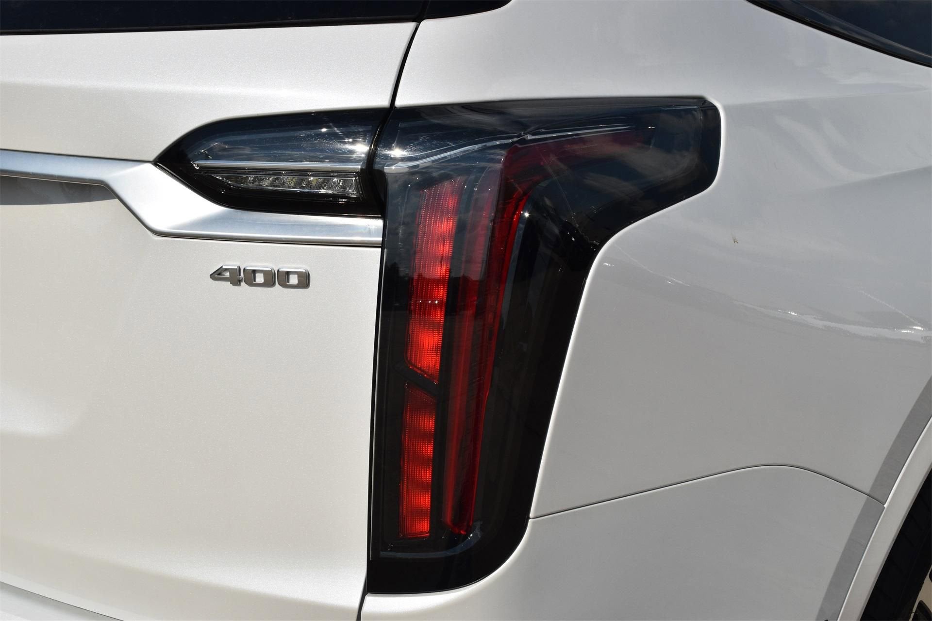 2025 Cadillac XT6 Sport