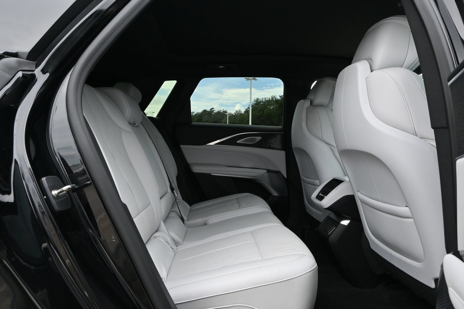 2023 Cadillac LYRIQ RWD Luxury