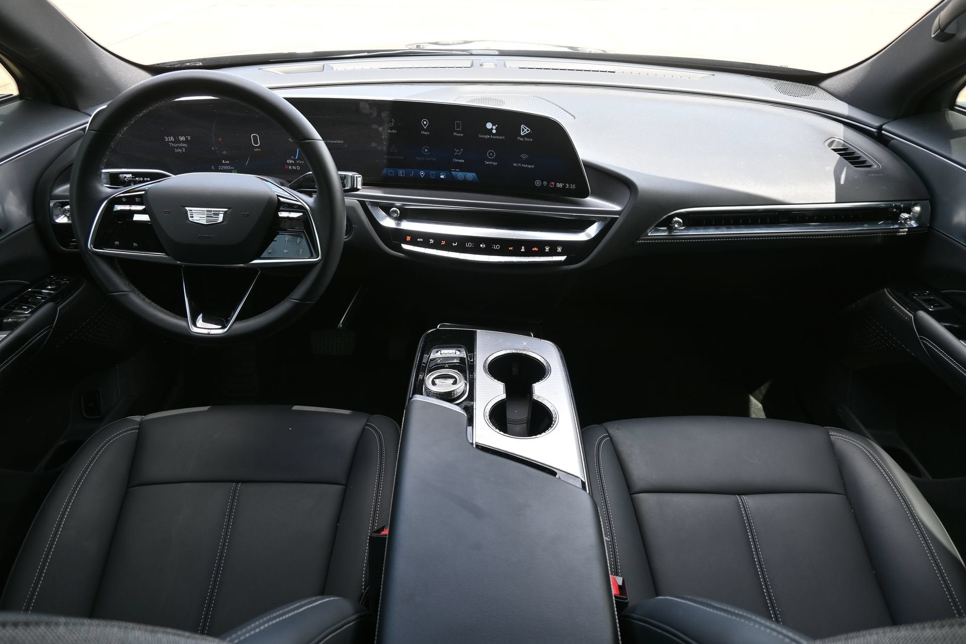 2024 Cadillac LYRIQ Tech