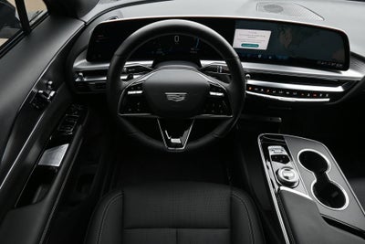 2025 Cadillac LYRIQ Luxury 1