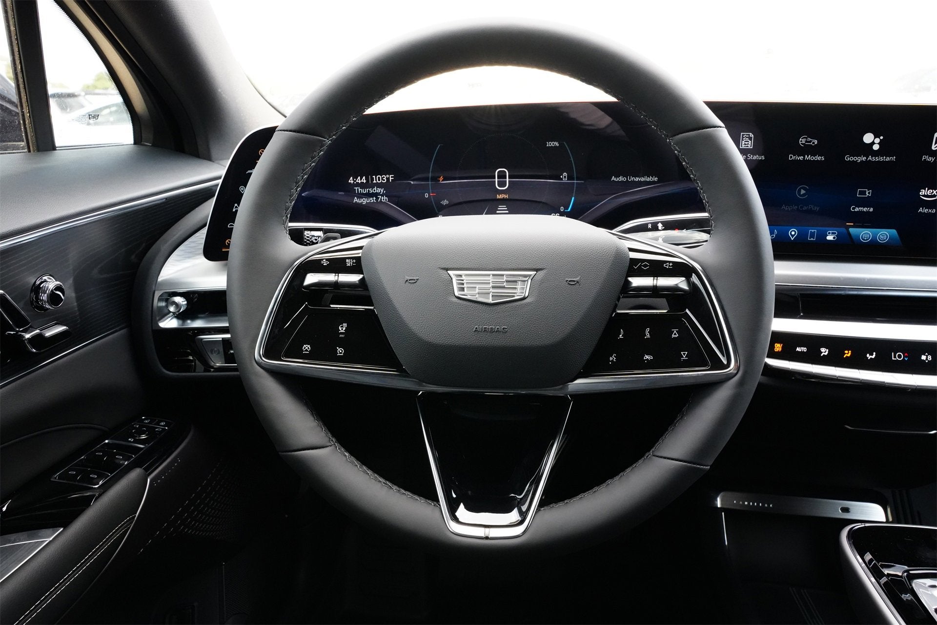 2025 Cadillac LYRIQ Luxury 1