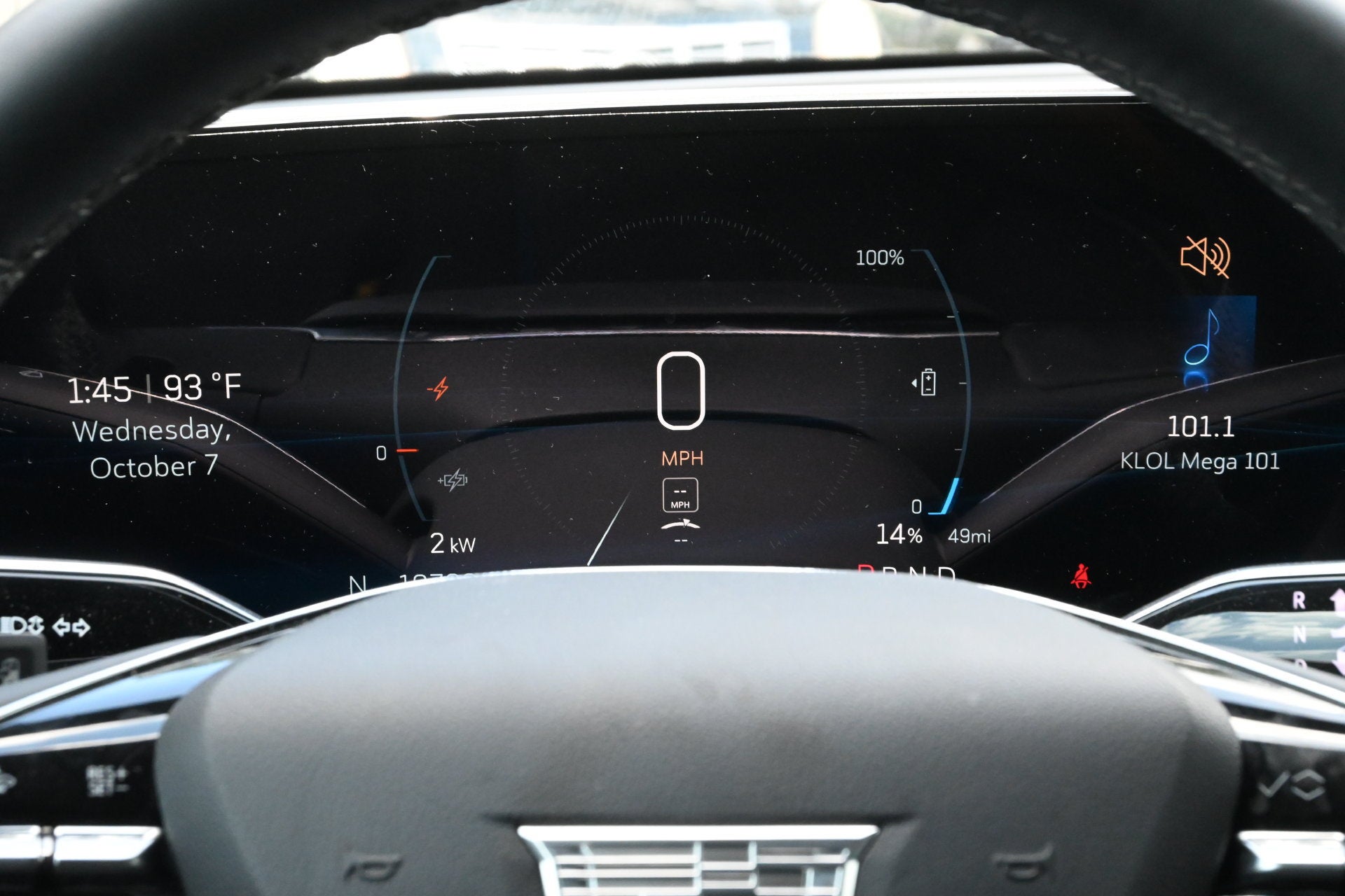 2025 Cadillac LYRIQ Luxury 1
