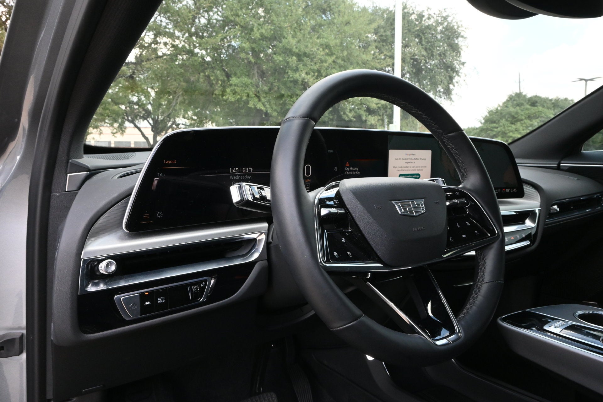 2025 Cadillac LYRIQ Luxury 1