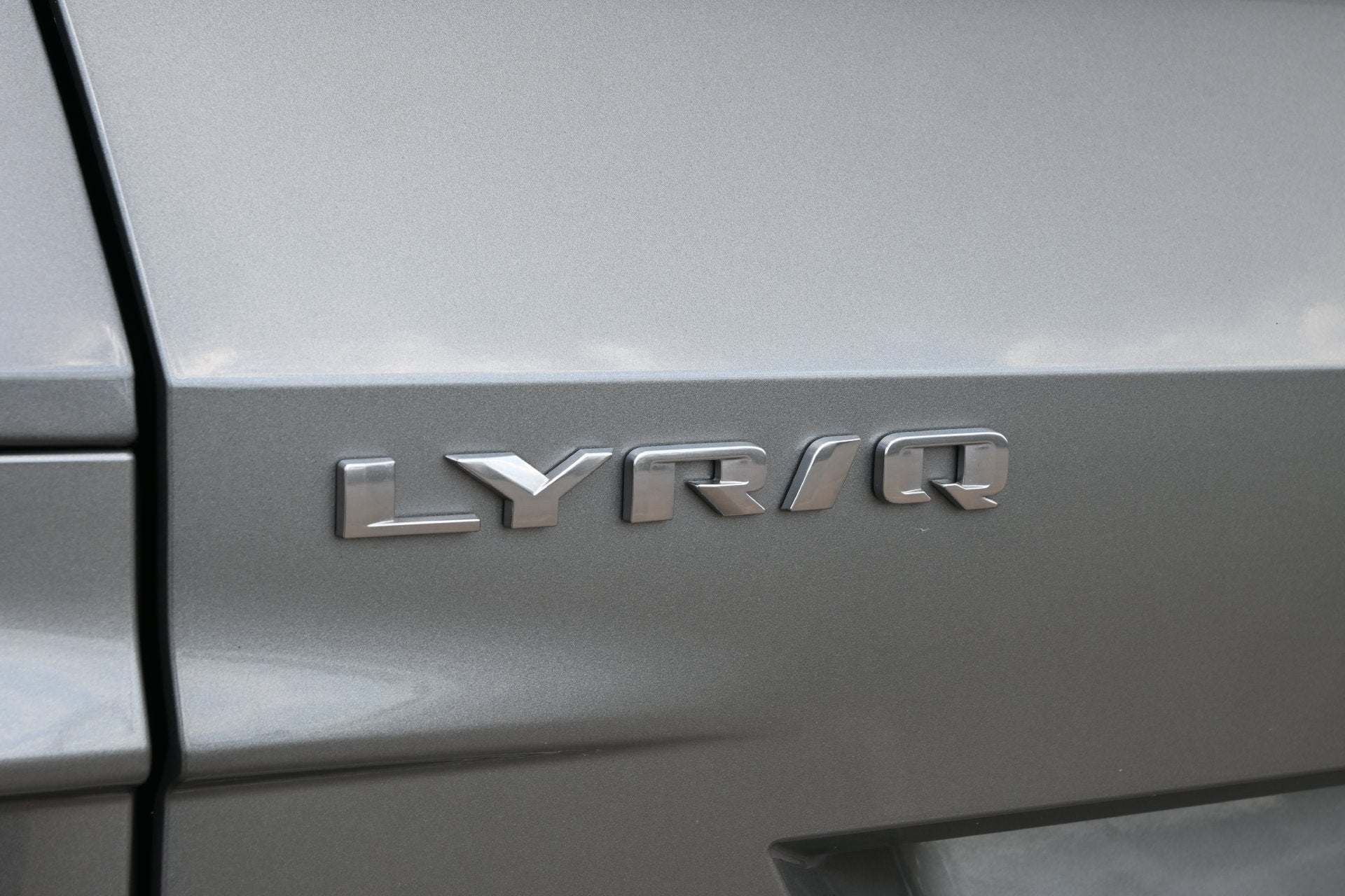 2025 Cadillac LYRIQ Luxury 1