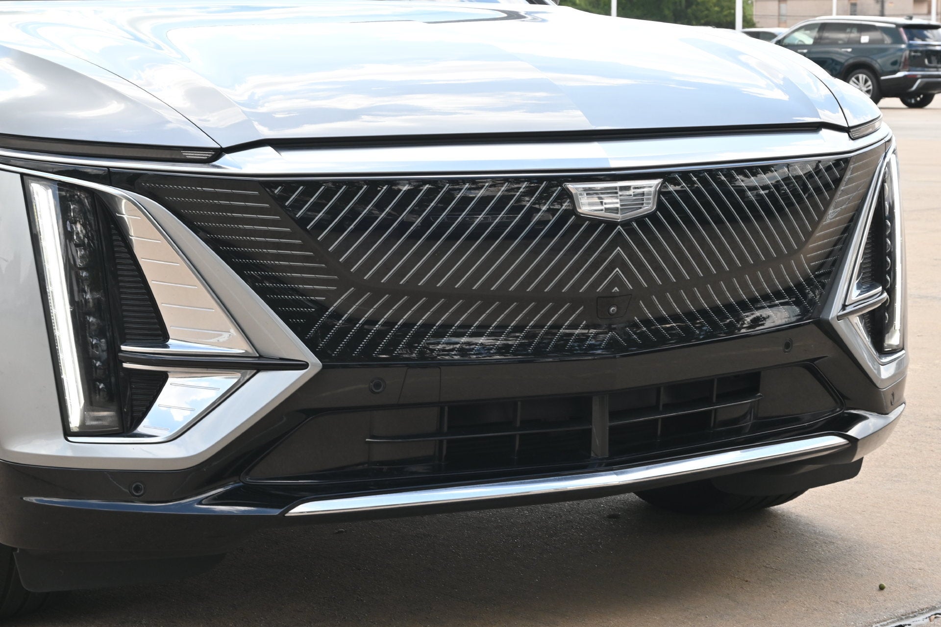 2025 Cadillac LYRIQ Luxury 1