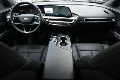 2025 Cadillac LYRIQ Luxury 1