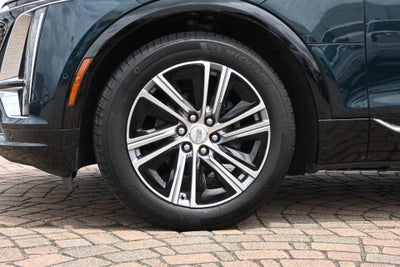 2024 Cadillac LYRIQ Luxury 1