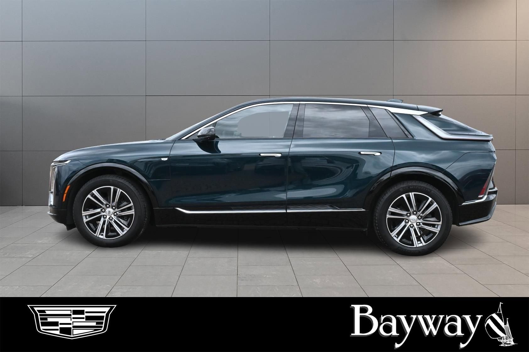 2024 Cadillac LYRIQ Luxury 1