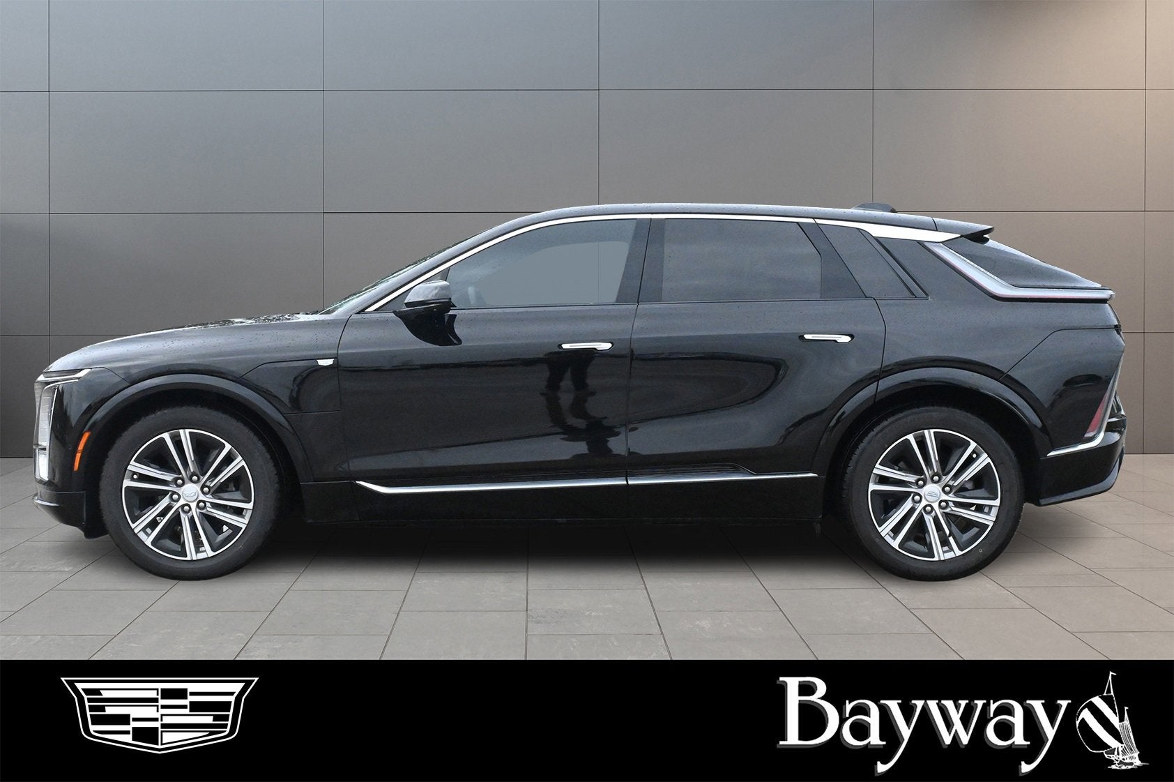 2024 Cadillac LYRIQ Luxury 1