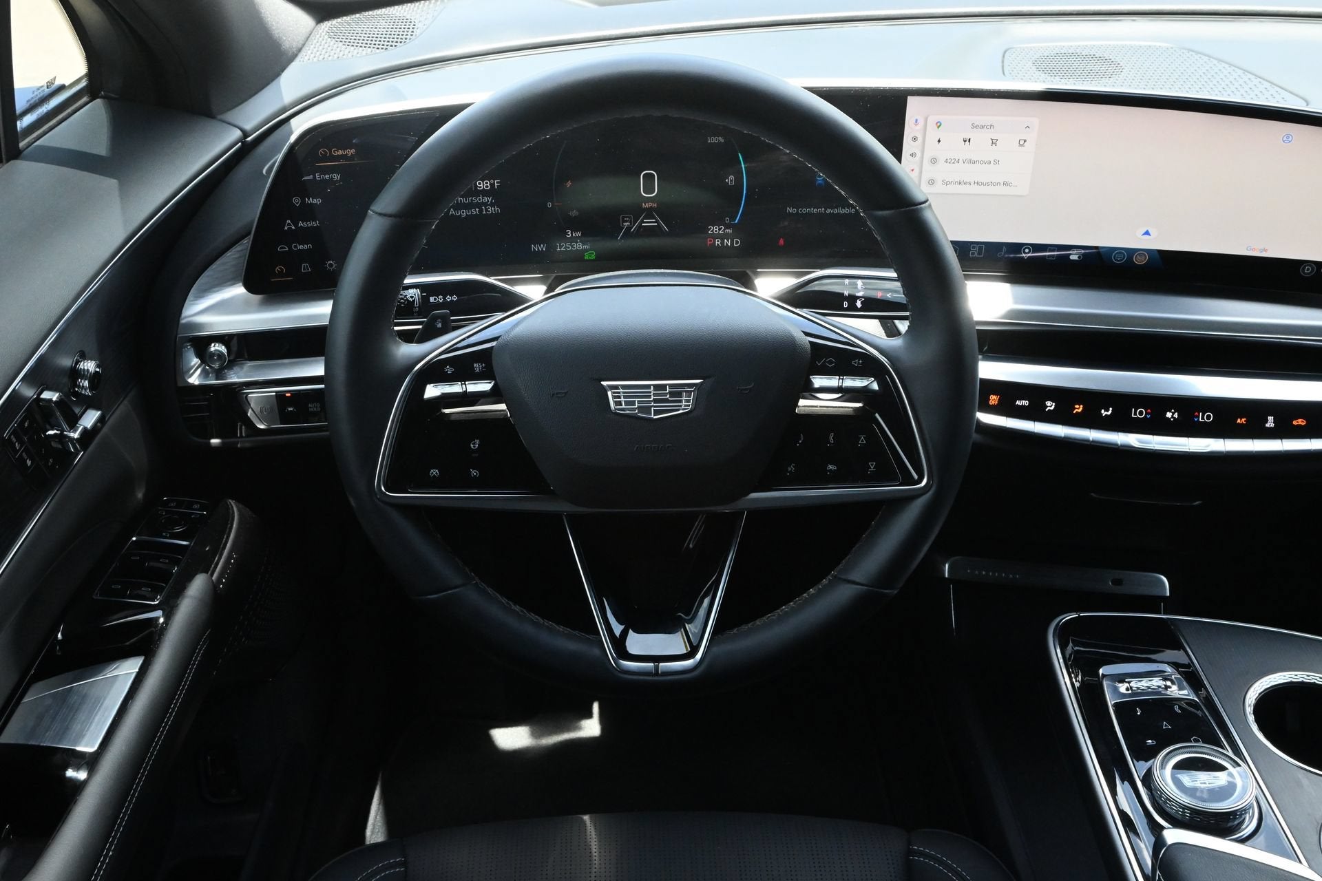 2024 Cadillac LYRIQ Luxury 1