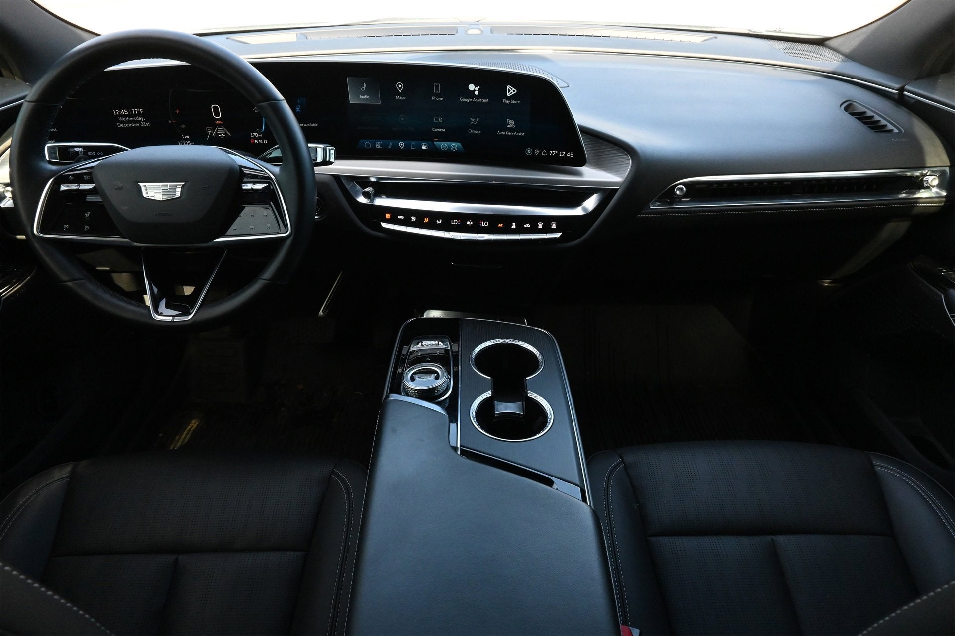 2024 Cadillac LYRIQ Luxury 1