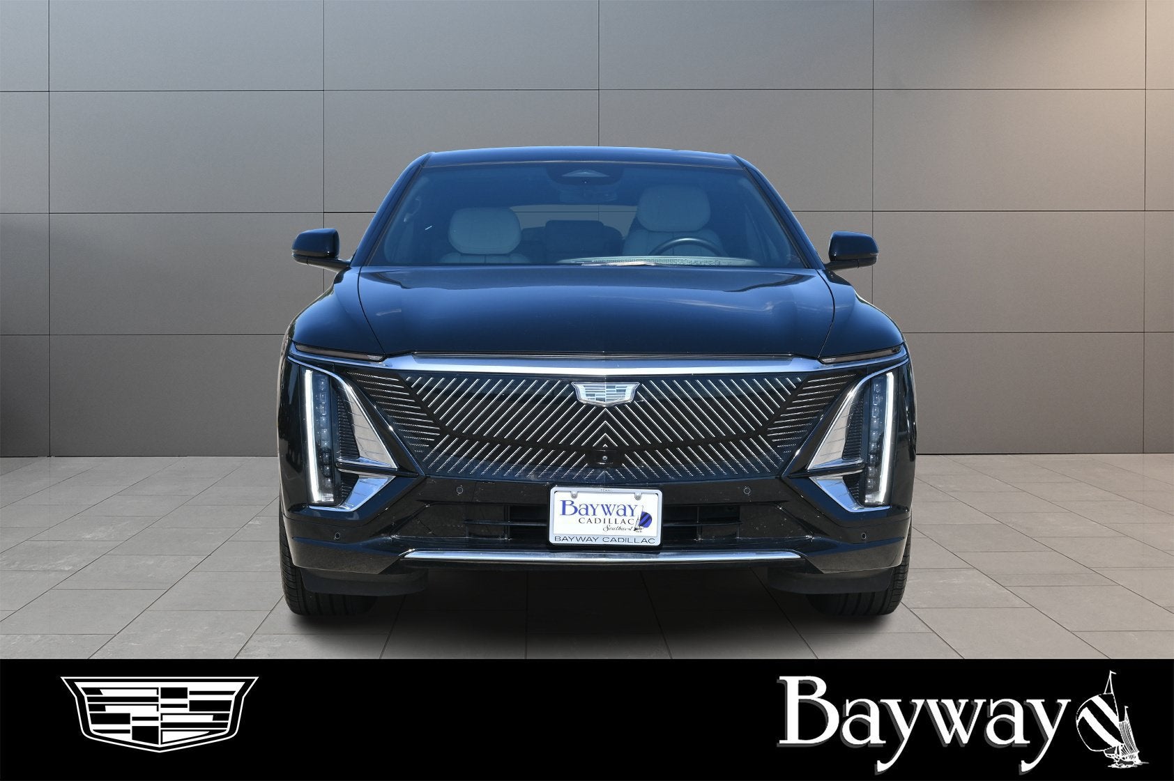 2024 Cadillac LYRIQ Luxury 1