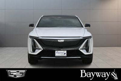 2024 Cadillac LYRIQ Luxury 2