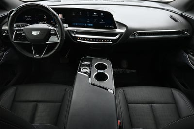 2024 Cadillac LYRIQ Luxury 2