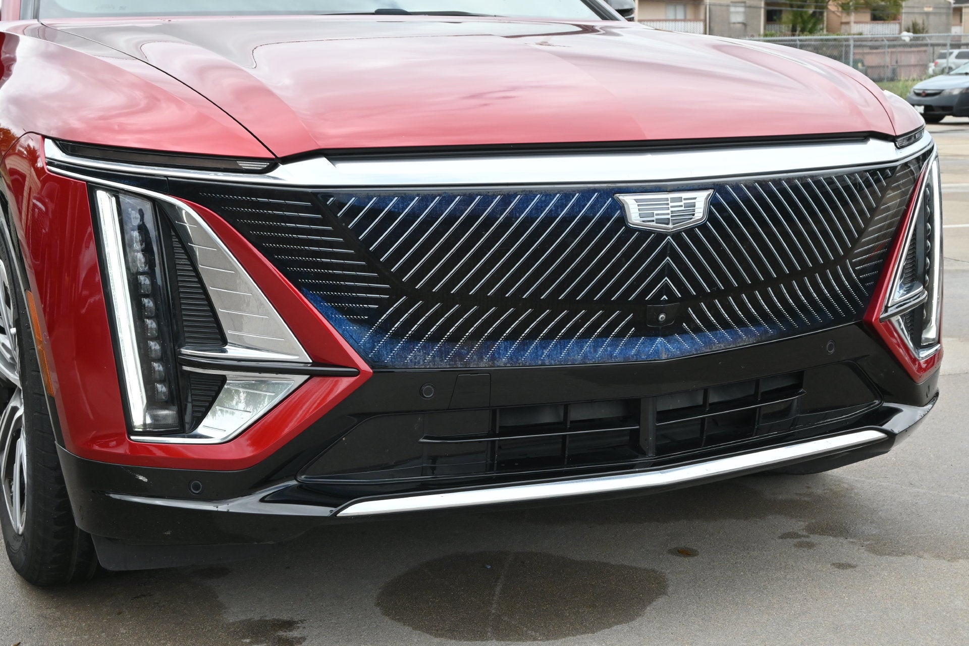 2024 Cadillac LYRIQ Luxury 2
