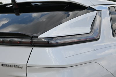 2024 Cadillac LYRIQ Luxury 2