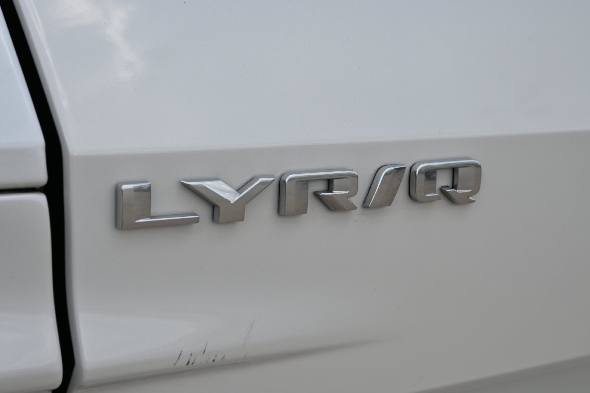 2024 Cadillac LYRIQ Luxury 2