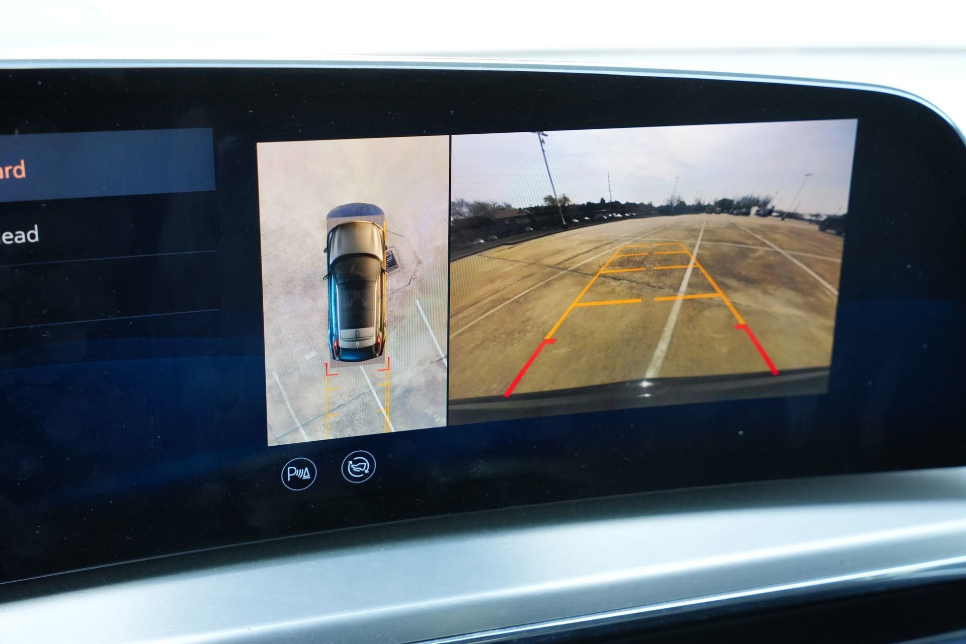 2024 Cadillac LYRIQ Sport 1