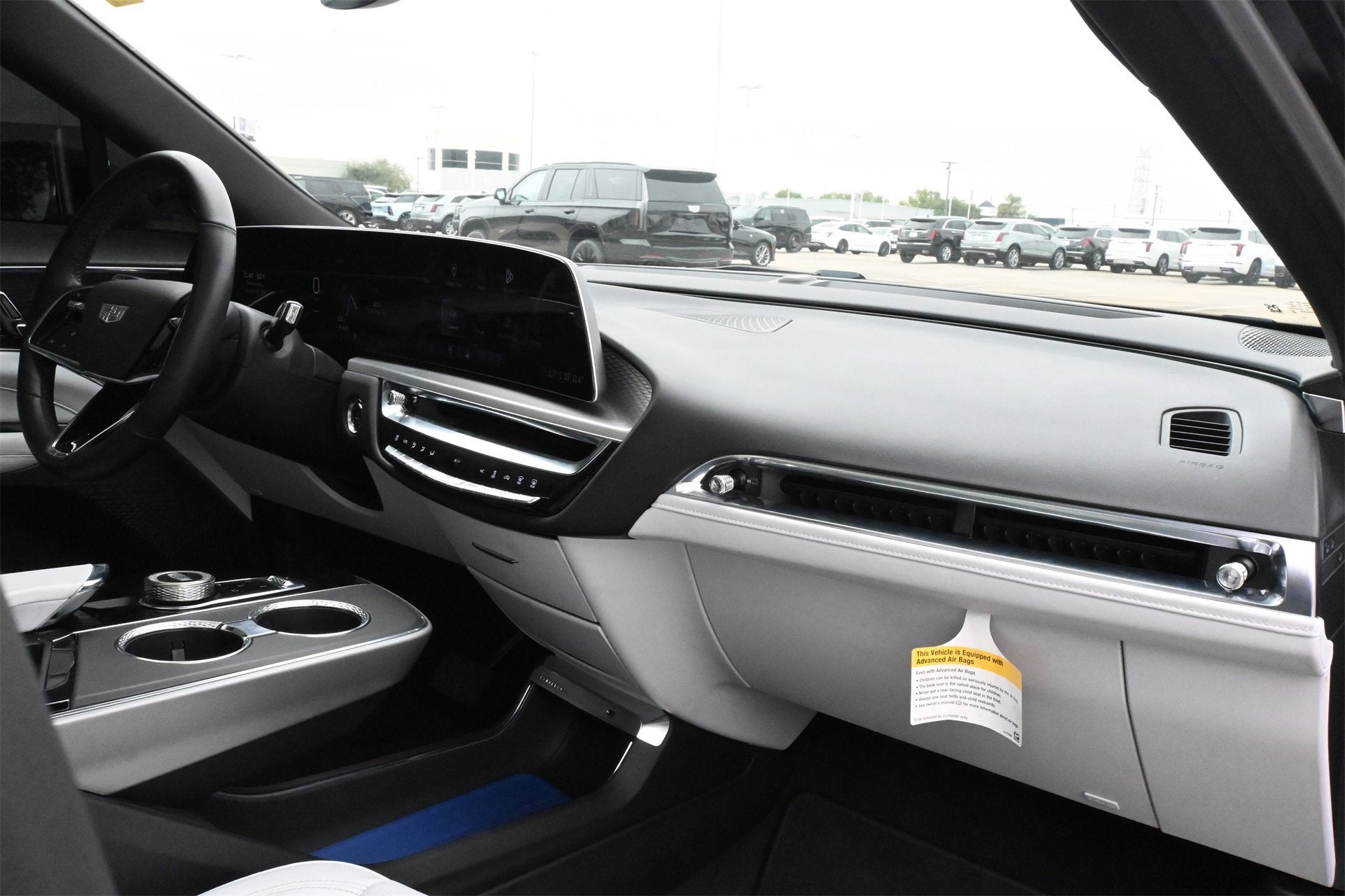 2024 Cadillac LYRIQ Sport 1